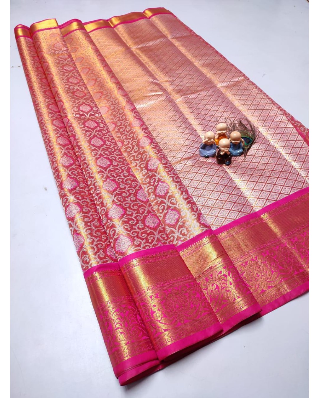 Grand Wedding Tissue Silk Saree Grand Wedding Tissue Silk Saree