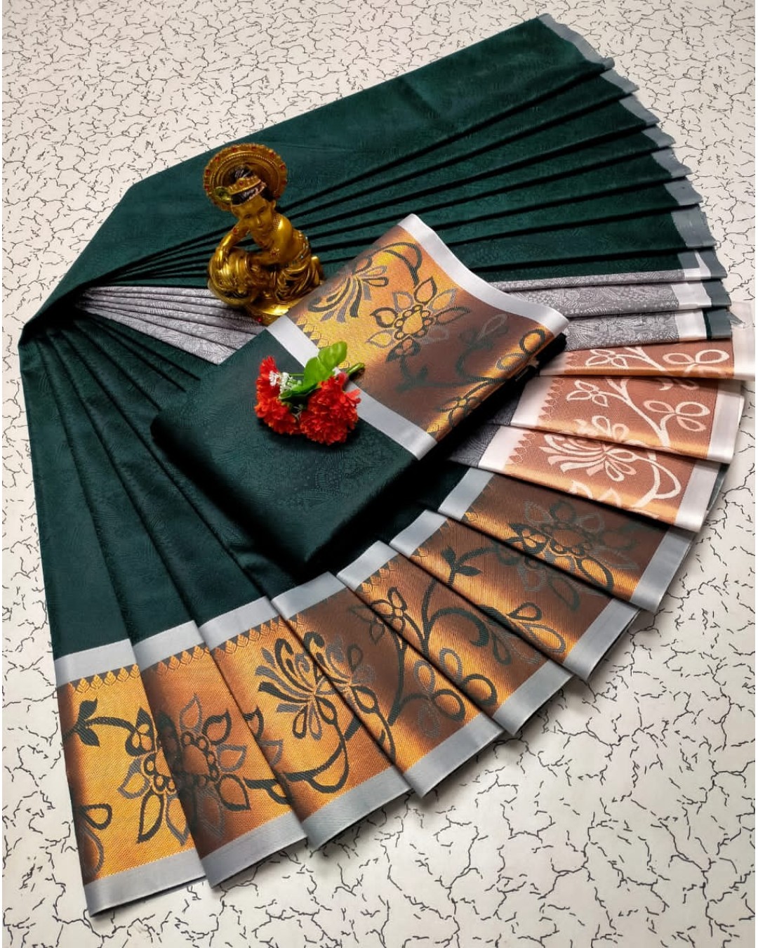 3D Embossed Saree 3D Embossed Saree